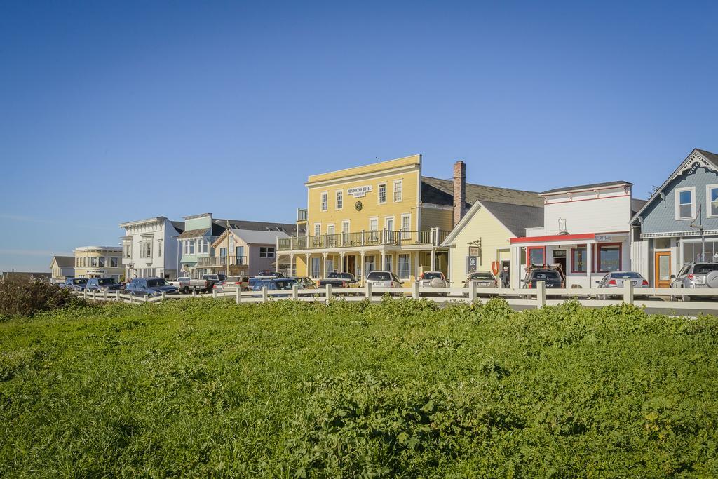 Mendocino Hotel & Garden Exterior photo